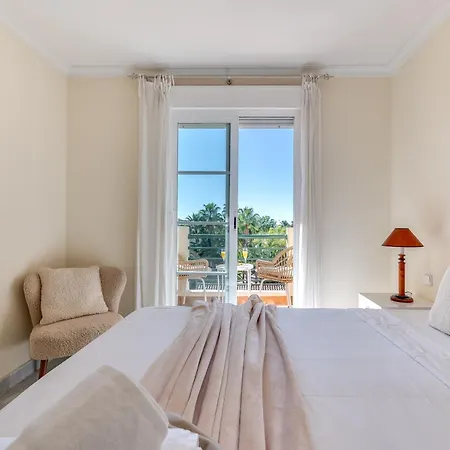 Cozy 2 Bdrm W Sea Views Next To Puerto Banus Апартаменти