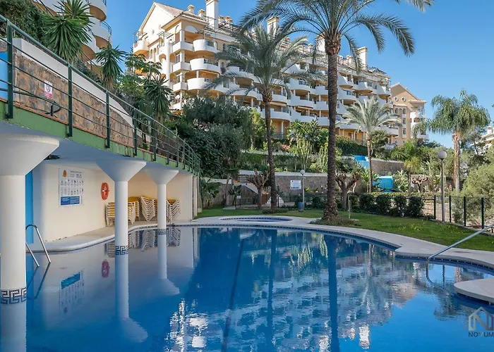 Cozy 2 Bdrm W Sea Views Next To Puerto Banus Lägenhet *