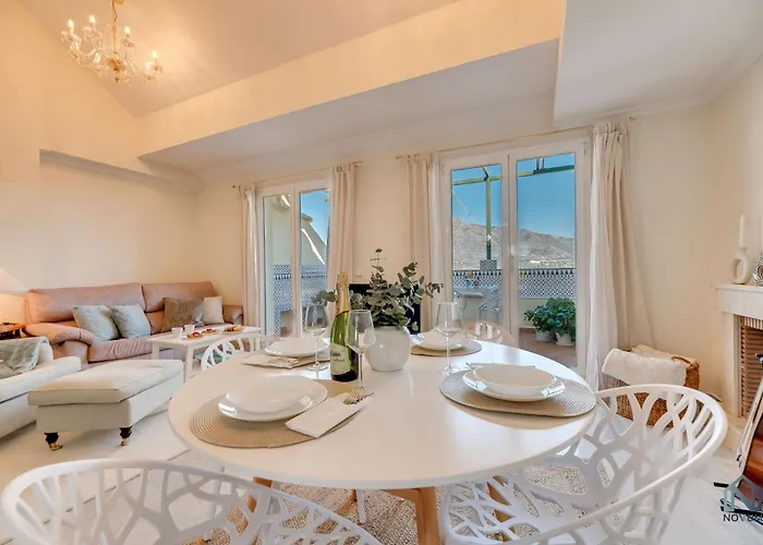 Cozy 2 Bdrm W Sea Views Next To Puerto Banus Марбелья