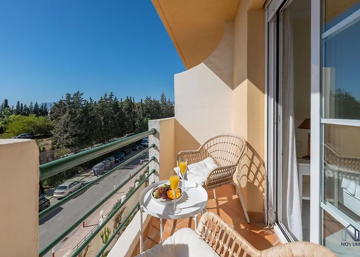 Cozy 2 Bdrm W Sea Views Next To Puerto Banus Lägenhet *
