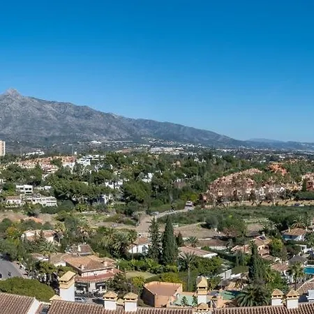 Apartamento Cozy 2 Bdrm W Sea Views Next To Puerto Banus *