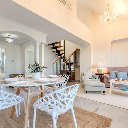 Cozy 2 Bdrm W Sea Views Next To Puerto Banus Apartamento *