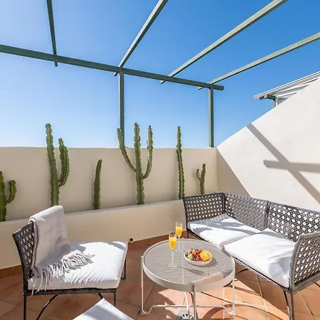 Cozy 2 Bdrm W Sea Views Next To Puerto Banus Apartamento Marbella